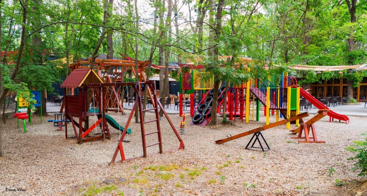 Forest M,Constanta Valu lui Traian ภายนอก รูปภาพ